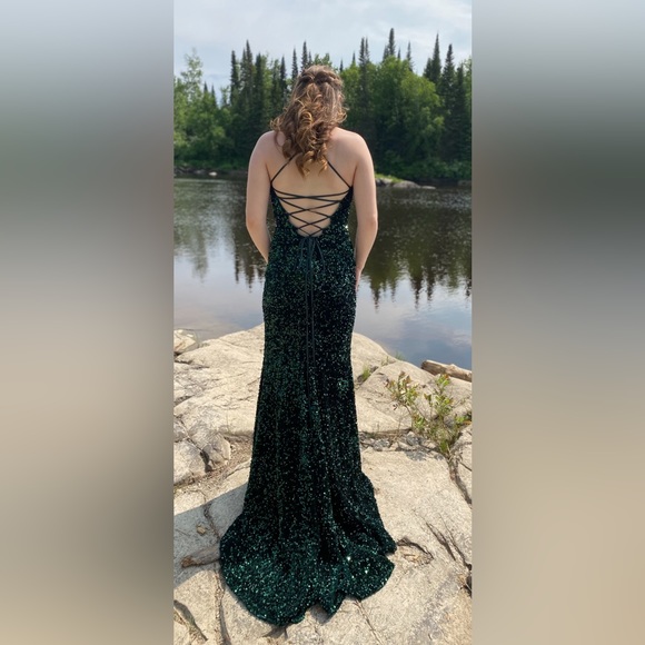 Morilee Emerald green sequins prom dress size 4 - Picture 2 of 2